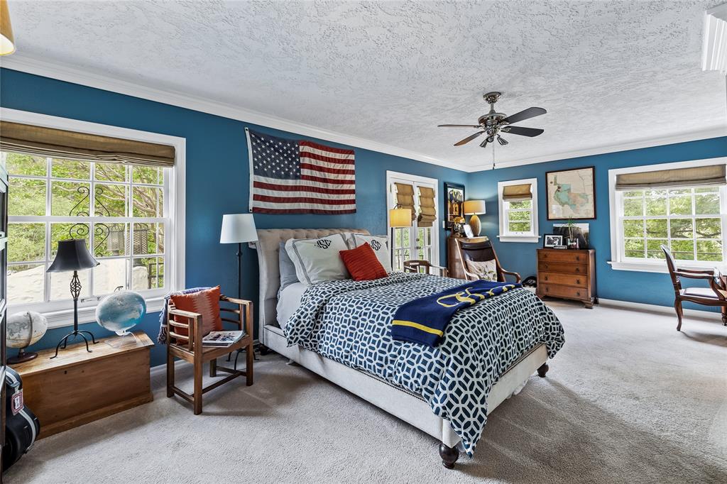 Stratford Manor - Residential