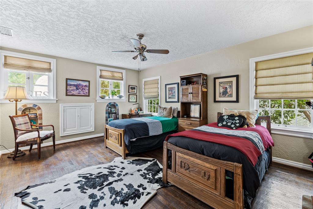 Stratford Manor - Residential