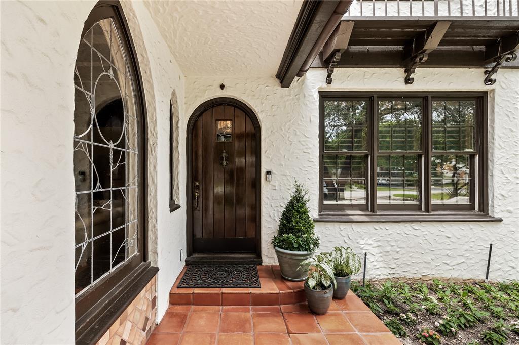 Stratford Manor - Residential