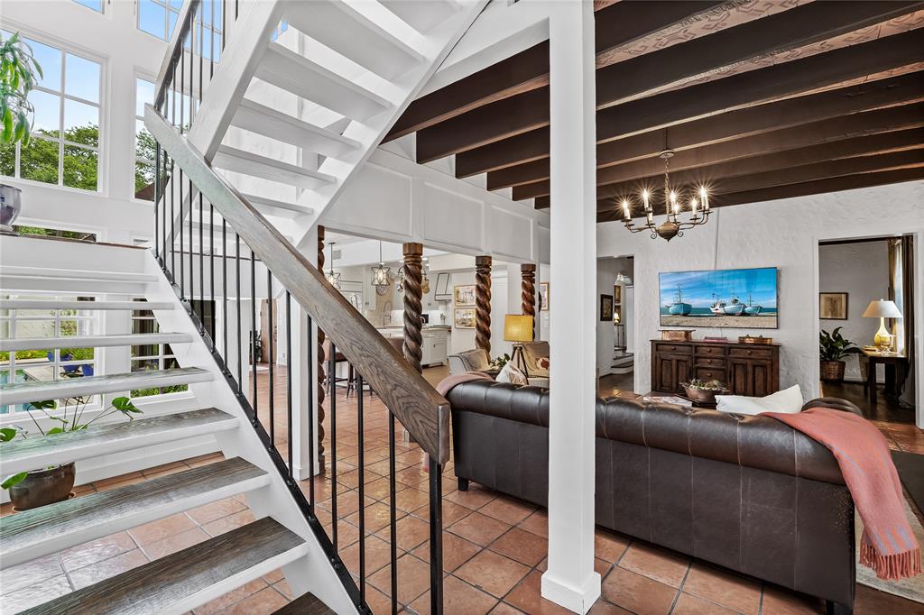 Stratford Manor - Residential