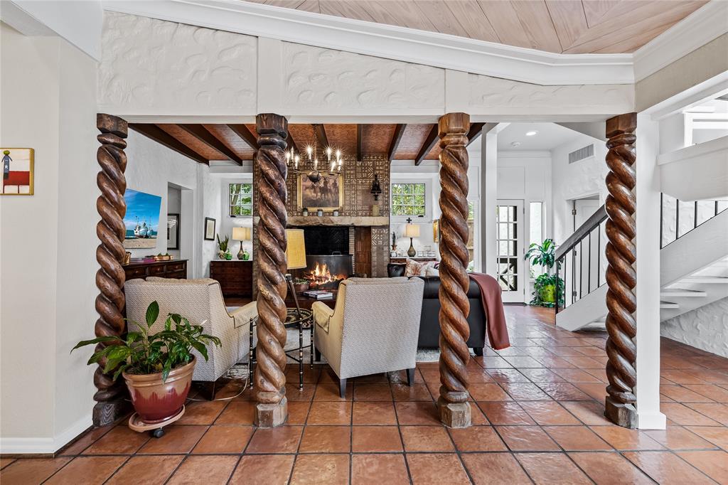 Stratford Manor - Residential