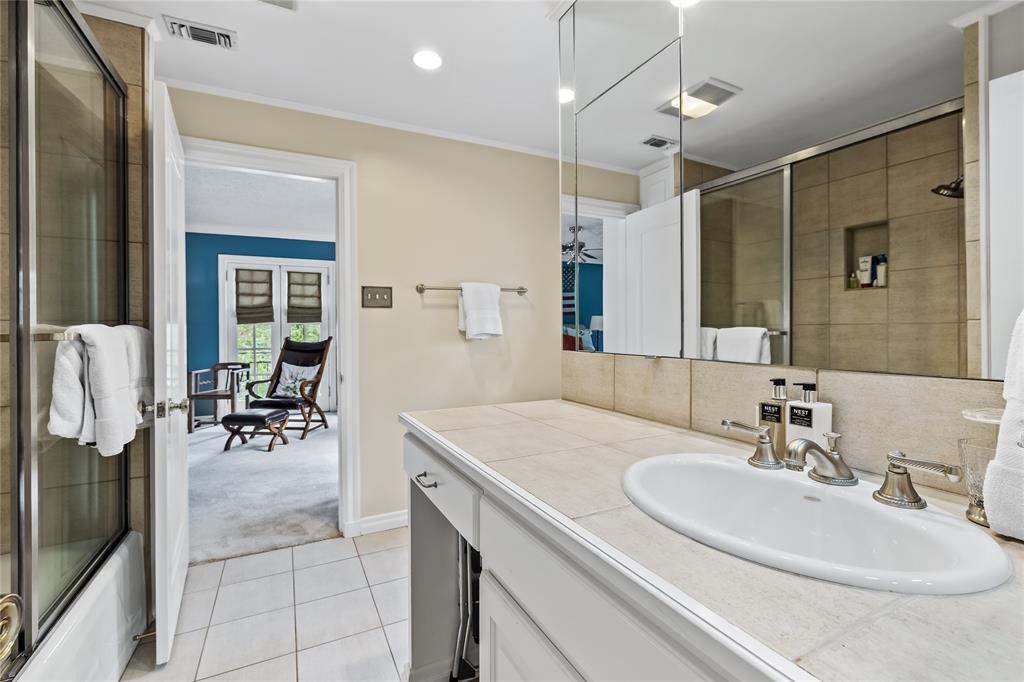 Stratford Manor - Residential