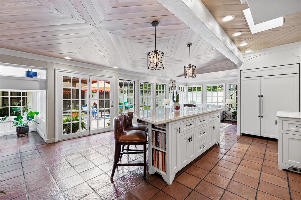 Stratford Manor - Residential