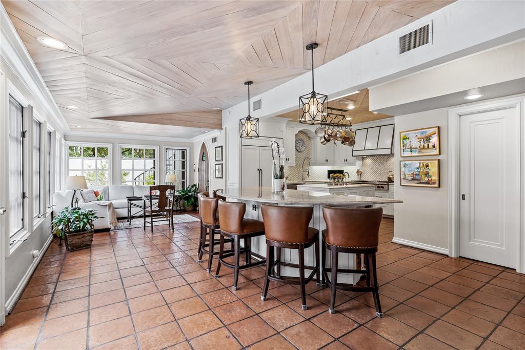 Stratford Manor - Residential