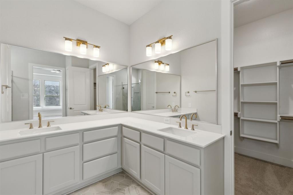 4409 Summit View Drive