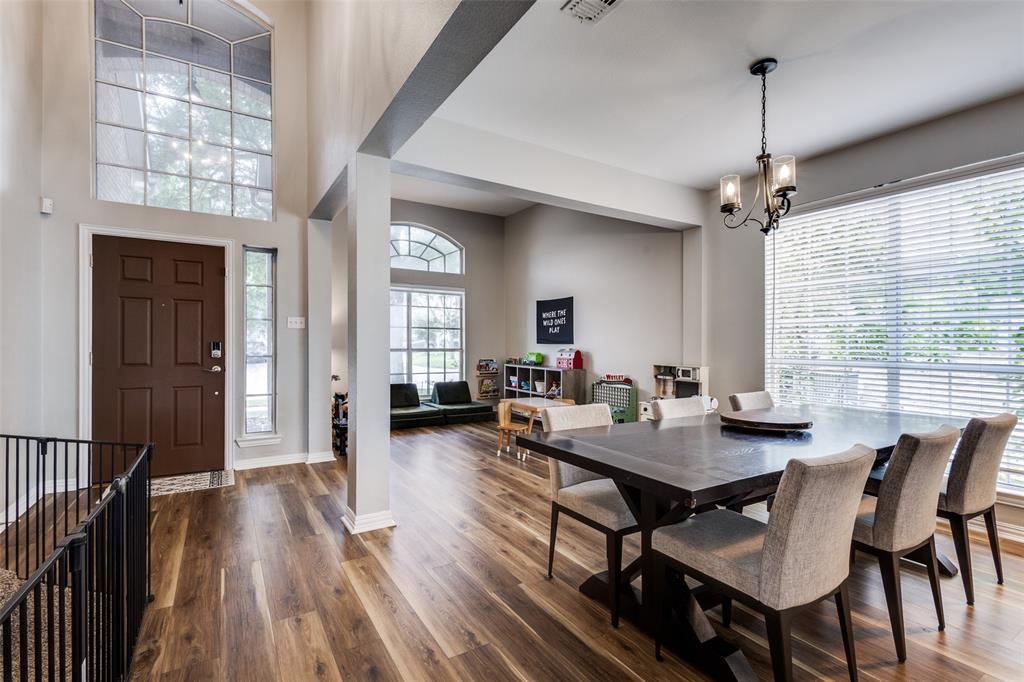 409 Crutcher Crossing
