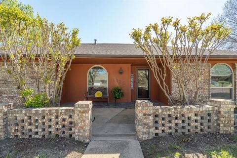 A home in Lewisville