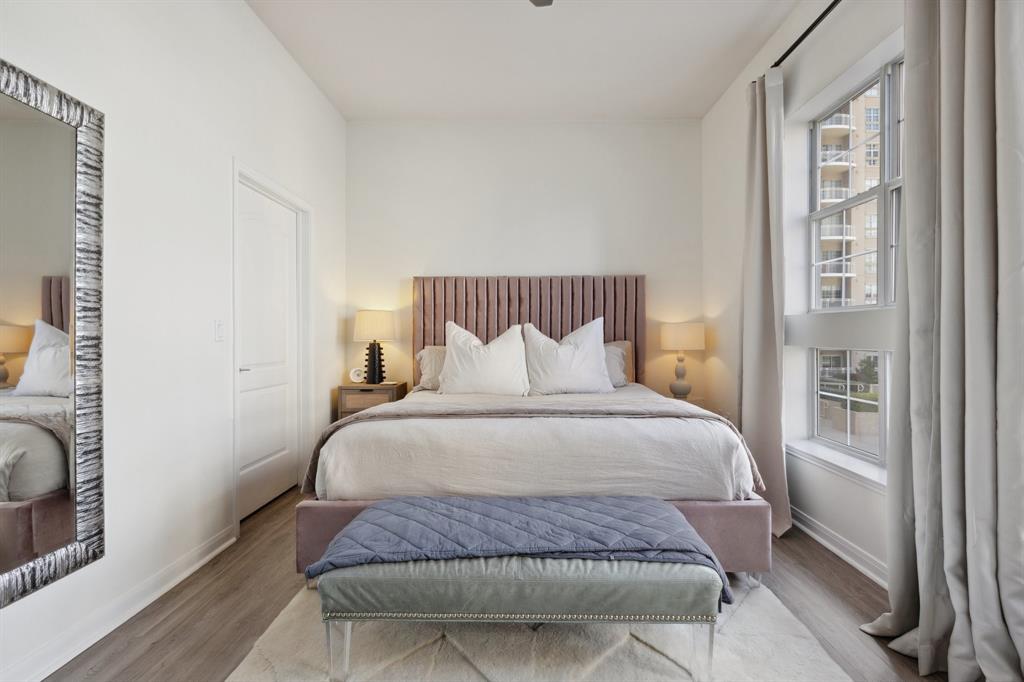 Renaissance On Turtle Creek Condo - Residential