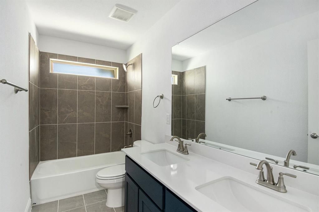 Stonehenge II - Residential