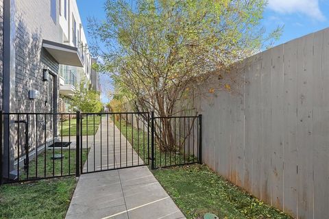 4640 Munger Avenue 109 Dallas TX 75204