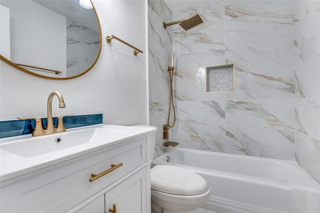 Fairmeadows 07 - Residential