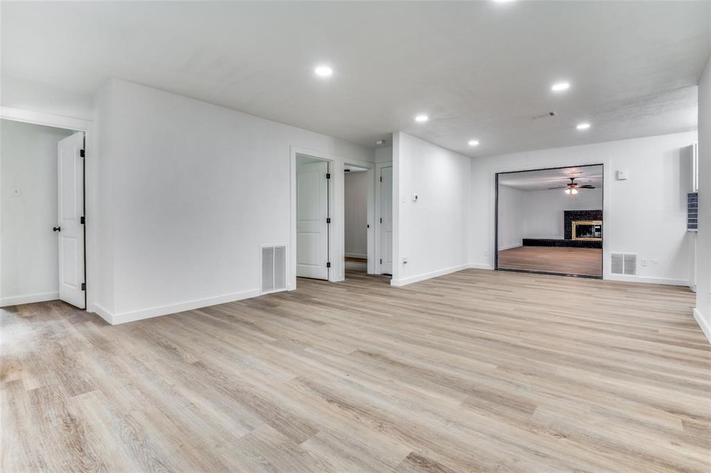 Fairmeadows 07 - Residential