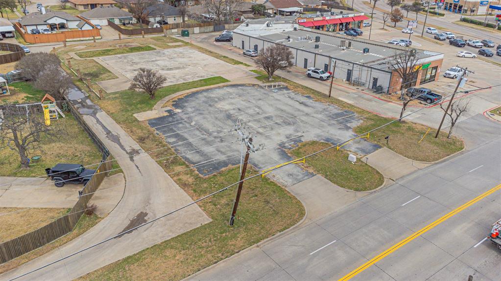 Willow Glen 04 - Land