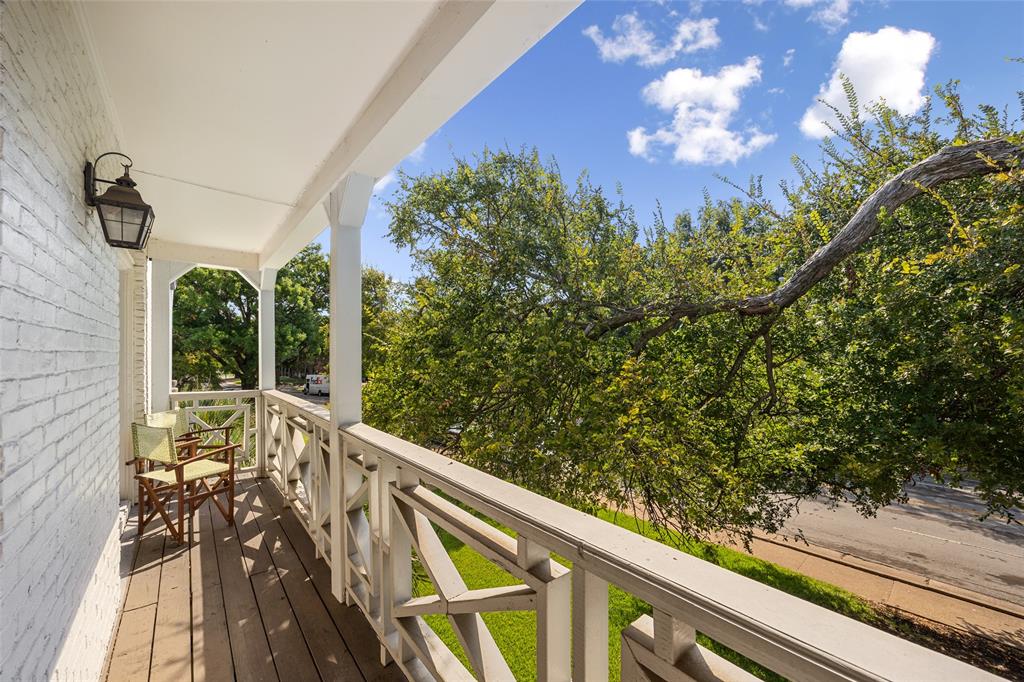 Bella Gardens Condo - Residential