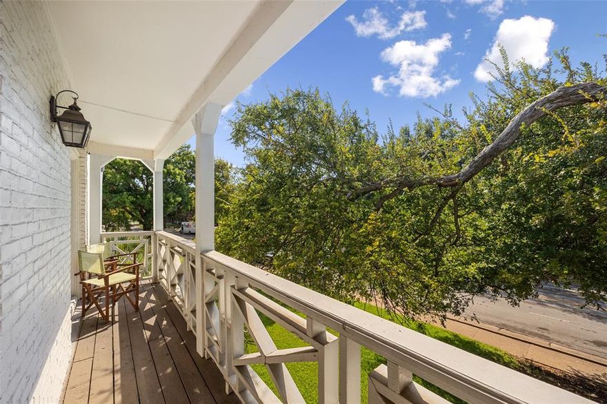 What a terrific place to call home. Corner condo has tree top balconies off all three bedrooms. Fresh paint, beautiful flooring in den and bright new carpet in bedrooms. Kitchen and baths renovated. Central Market and Tom Thumb flagship store minutes away. 
The SMU campus, Bush Library, fine dinning and the best of all Dallas has to offer within a mile of home. 
Resort like amenities featuring beautiful pool with covered cabanas, outdoor grilling and a relaxing fireplace with seating to enjoy the fall weather. Two dedicated parking spaces and plenty of visitor parking.
The Ridgewood Trail, University Crossing Trail and SoPac Trail provide access to the Katy Trail and to White Rock Lake offering great outdoor recreation just out your front door.