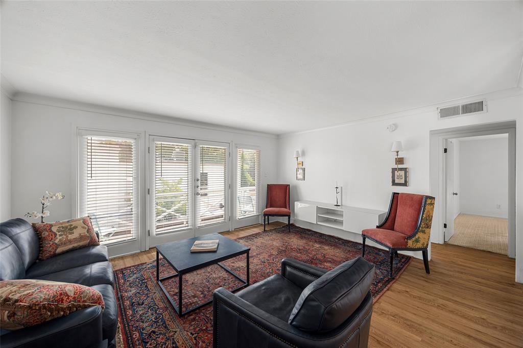 Bella Gardens Condo - Residential