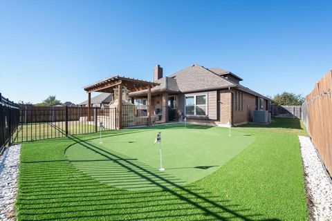 515 Carnation Lane Mansfield TX 76063