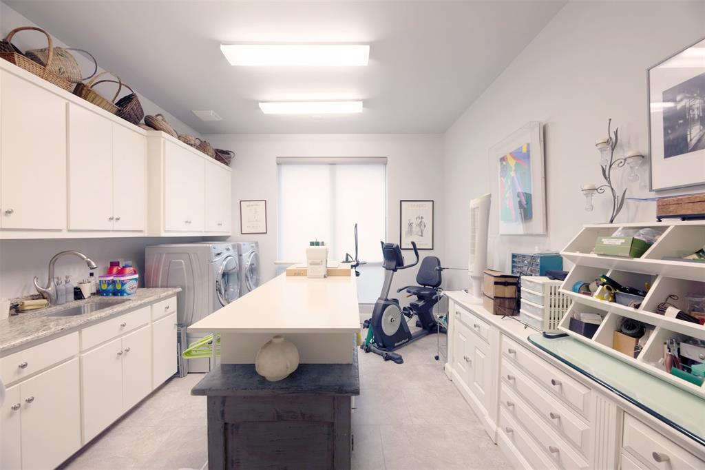 Highland Oaks Highland Villag - Residential