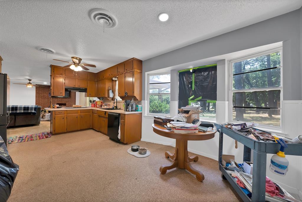305 W Bethesda Road