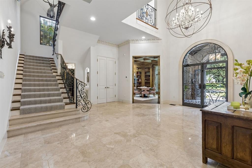 3516 Beverly Drive