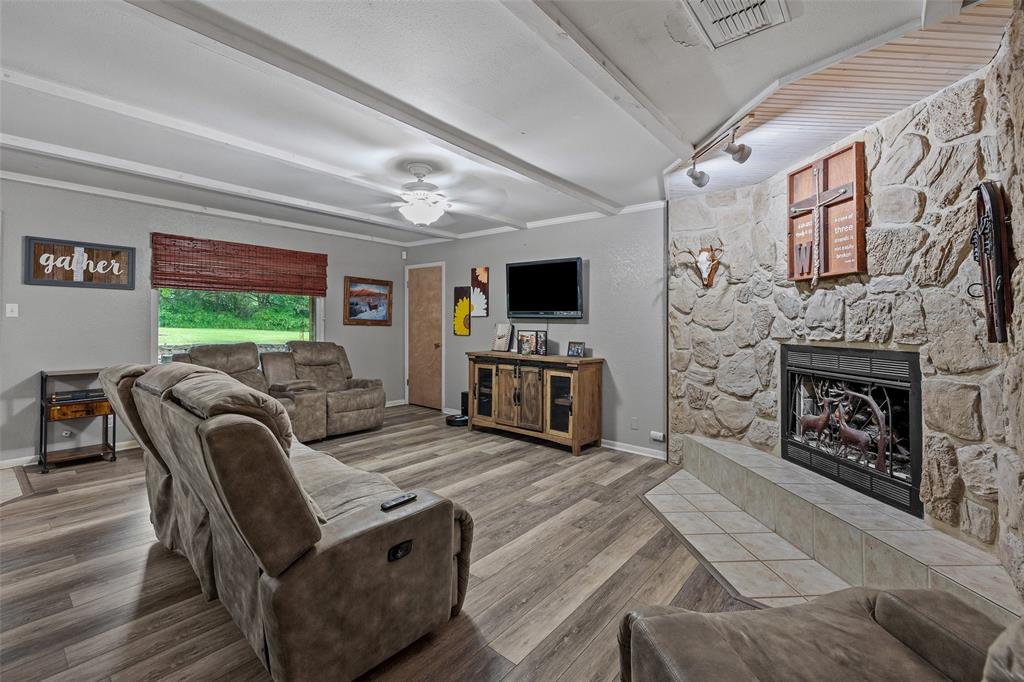 4111 Davis Road