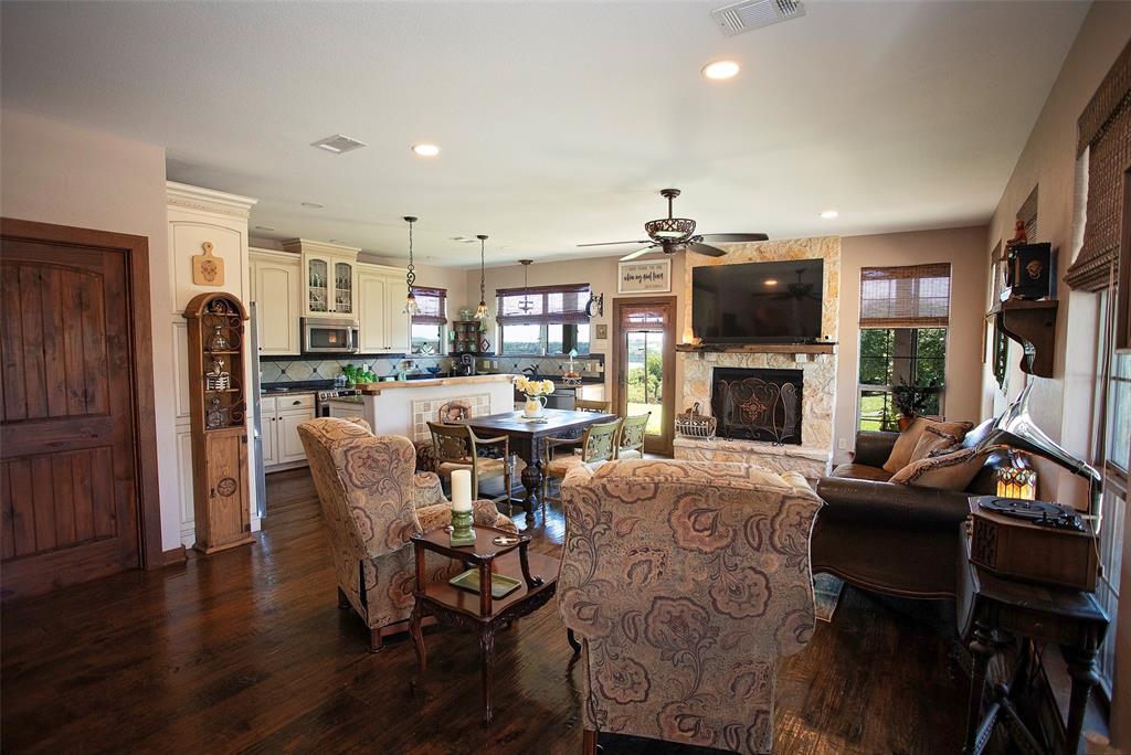 Sportsmans World 01 - Residential