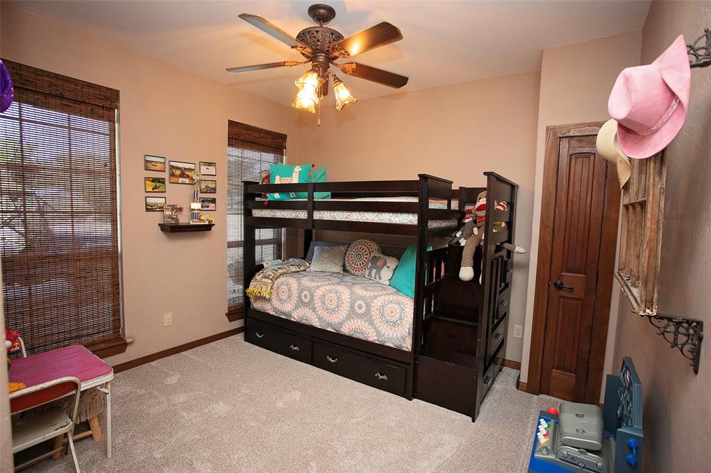 Sportsmans World 01 - Residential