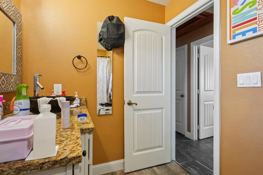 Village Runyon Spgs - Residential