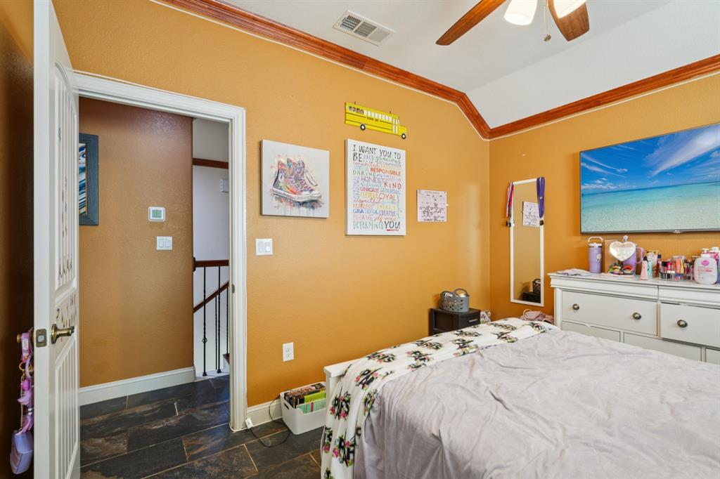 Village Runyon Spgs - Residential