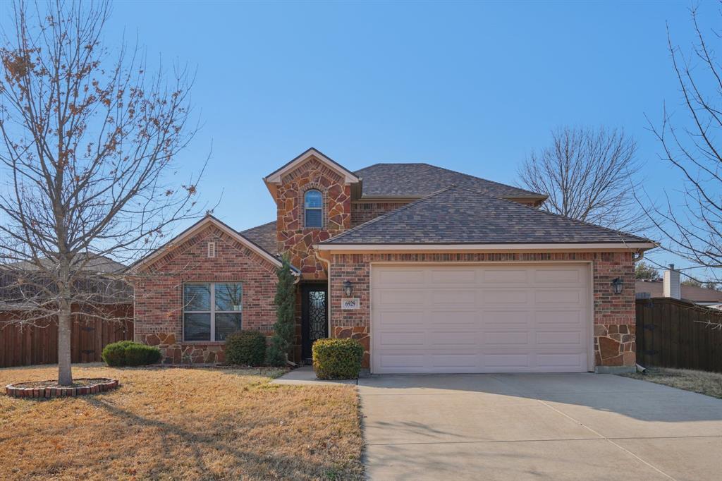 Village Runyon Spgs - Residential