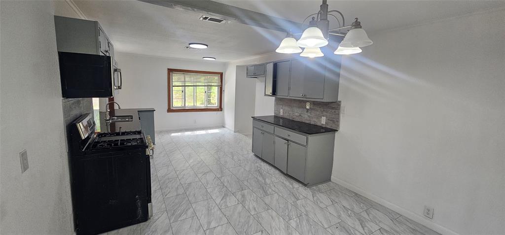 SNYDER GARDENS SUBN - Residential