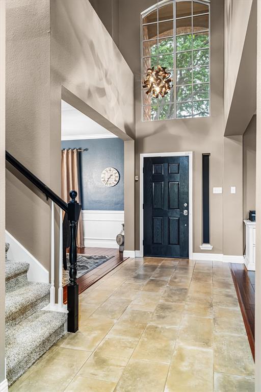 2113 White Rock Lane