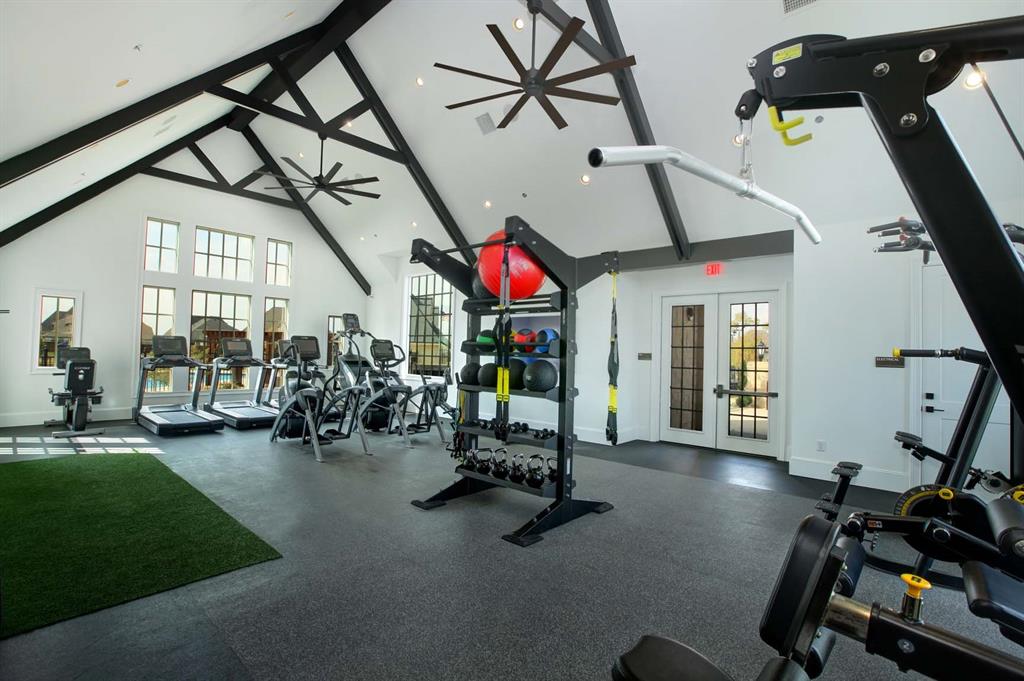 2700 Norfolk Drive