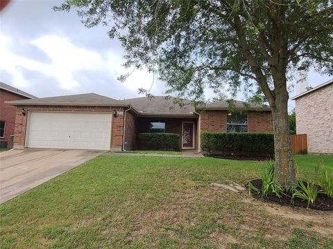 Photo of 1213 Beatty Drive, Cedar Hill, TX 75104 (MLS # 21245558)