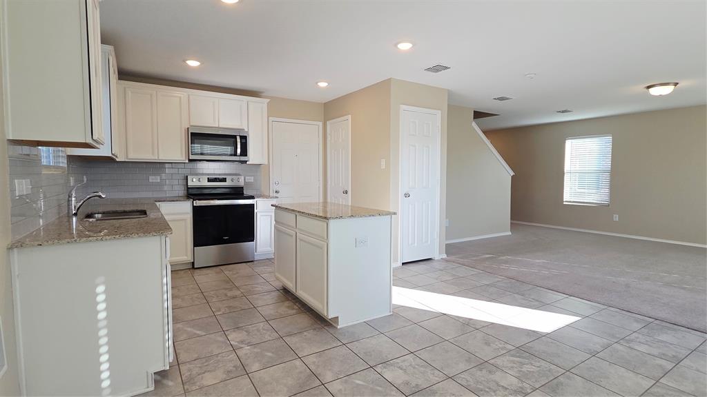 Travis Ranch - Residential Lease