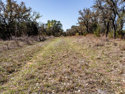 109 County Rd 530 Mullin TX 76864