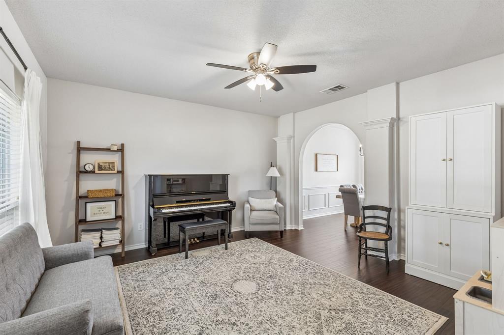 1532 Pine Bluff Drive