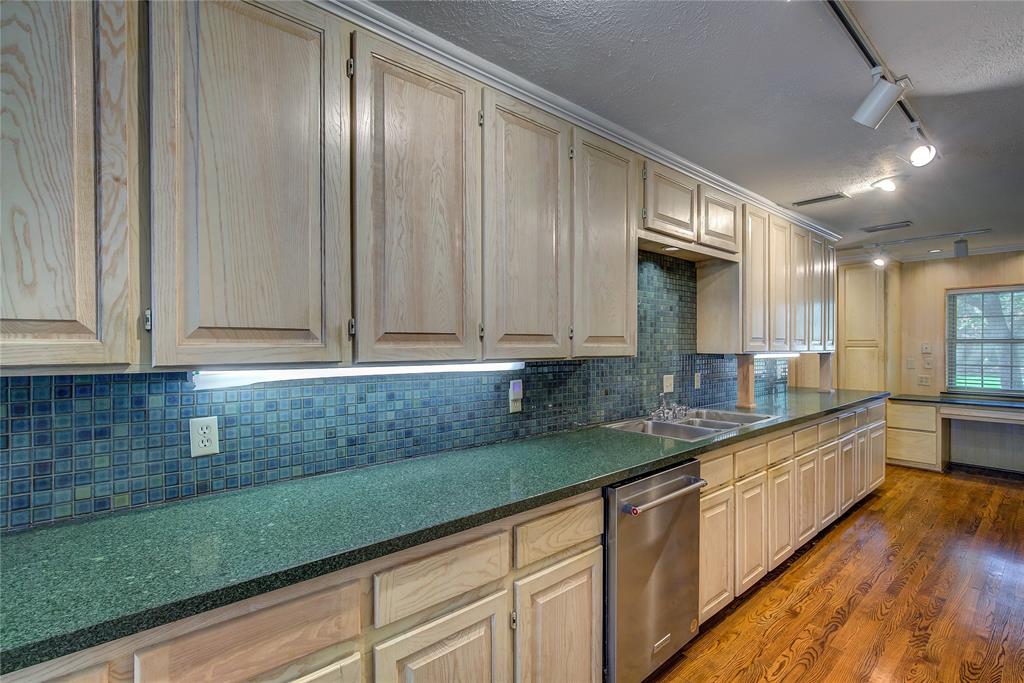 Oak Village West Addn - Residential