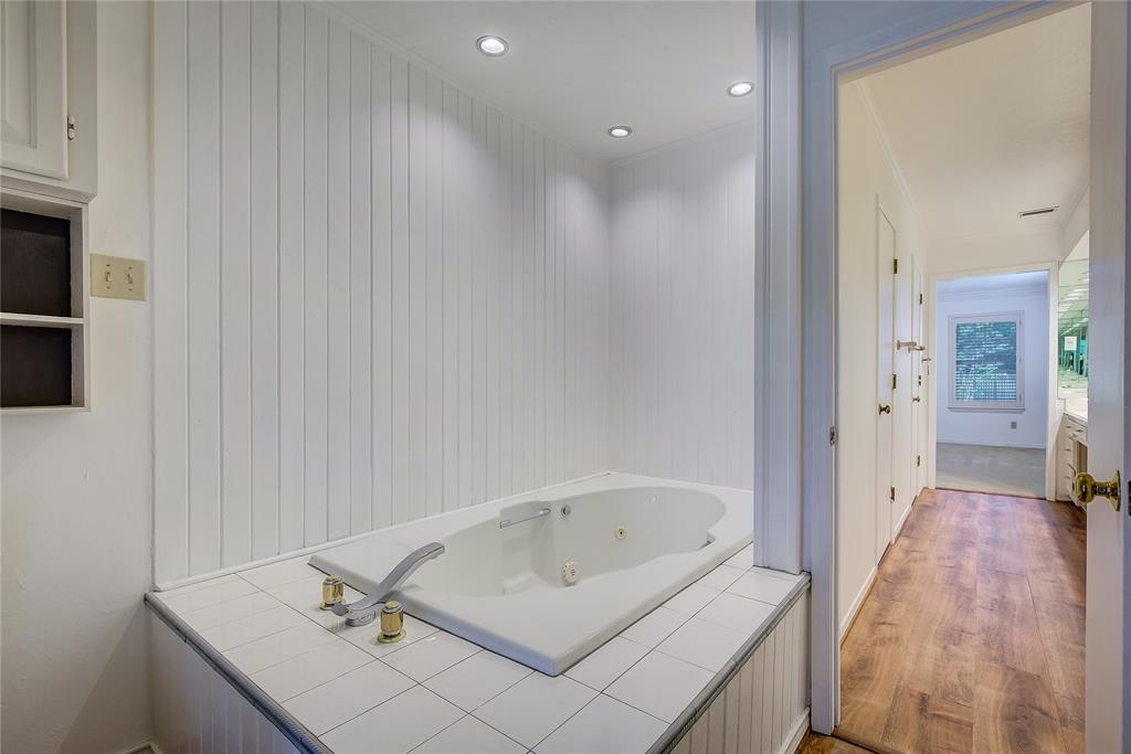 Oak Village West Addn - Residential