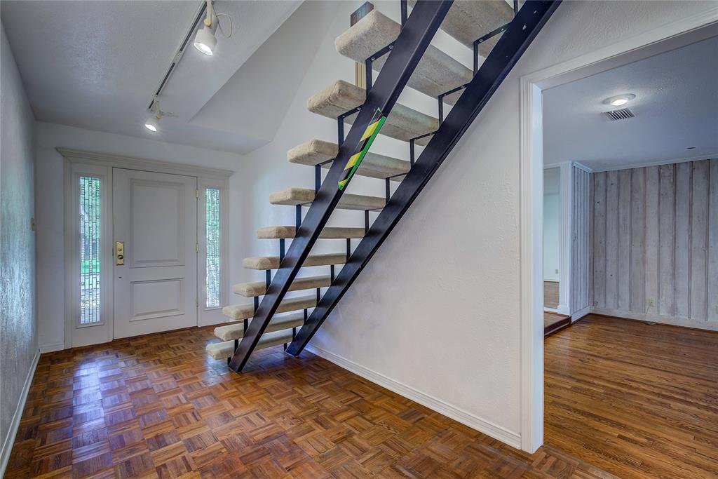 Oak Village West Addn - Residential