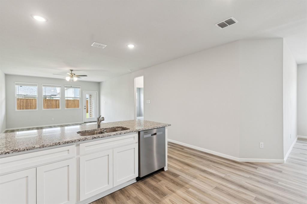 AnaCapri - Residential