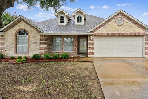 A home in Burleson