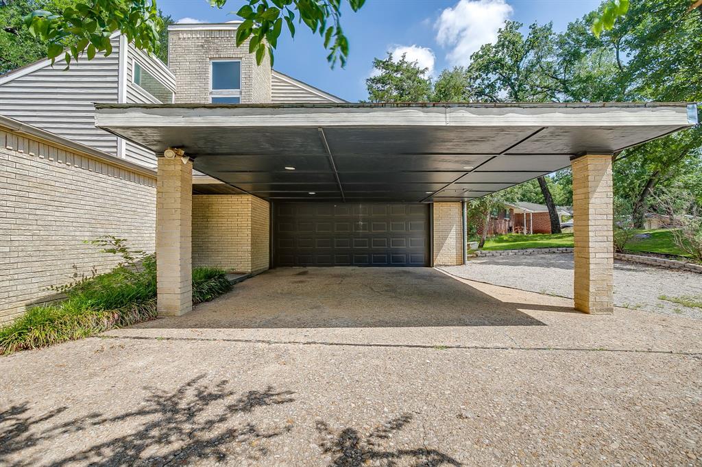 600 Eastcliff Drive