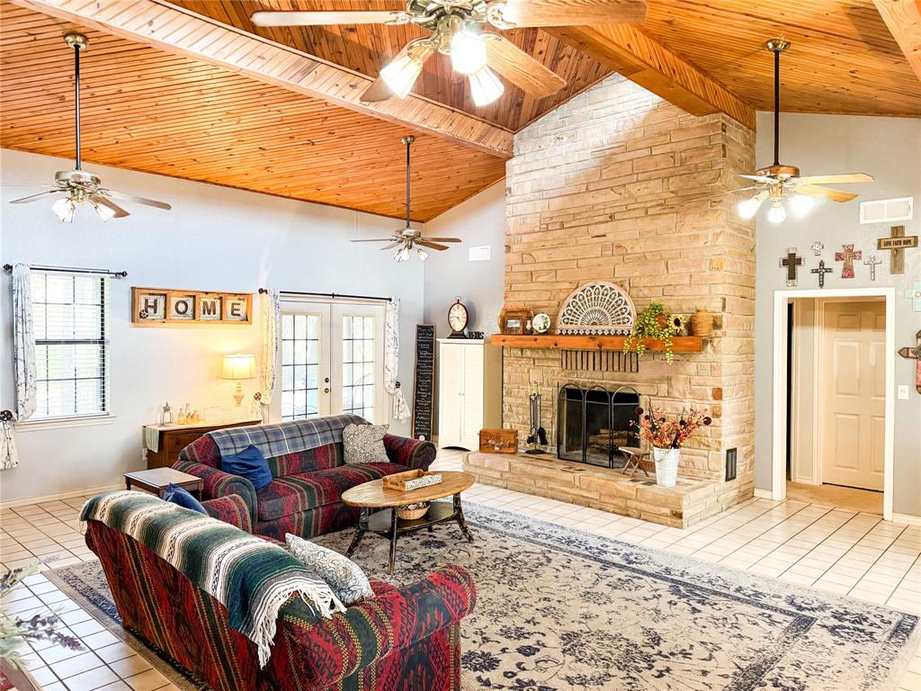 Mclennan Csl 367 - Residential