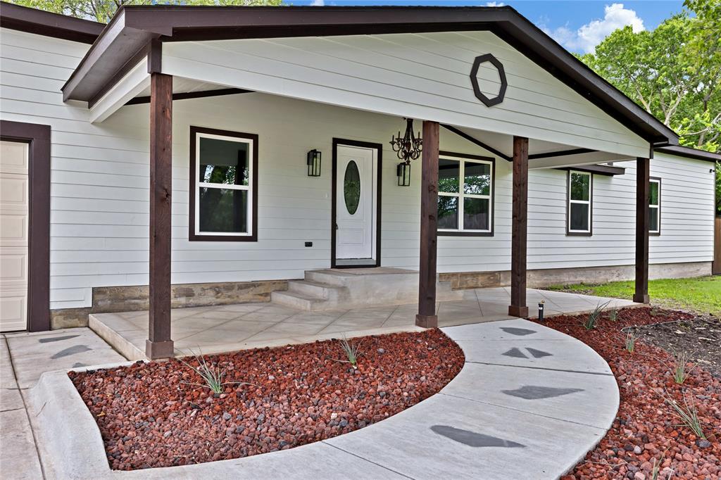2525 Country Meadow Lane