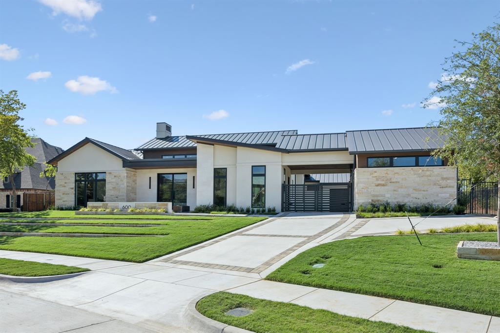 600 Pemberton Drive