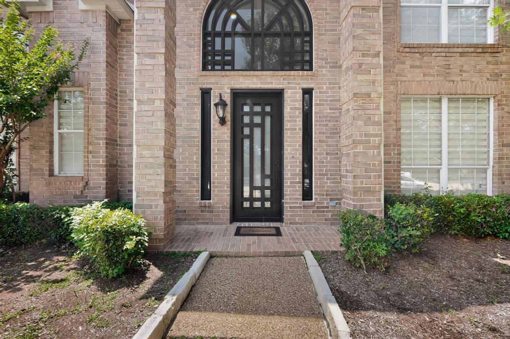 409 Graywood Court
