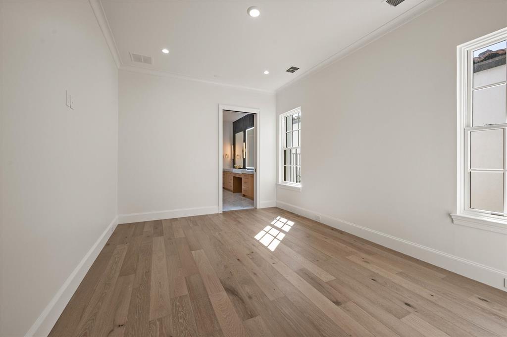 Lakeside Village Phase 1 - Residential