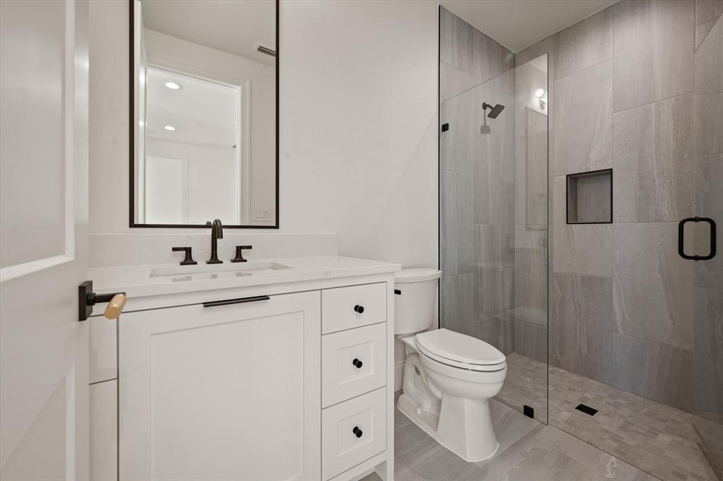 Lakeside Village Phase 1 - Residential