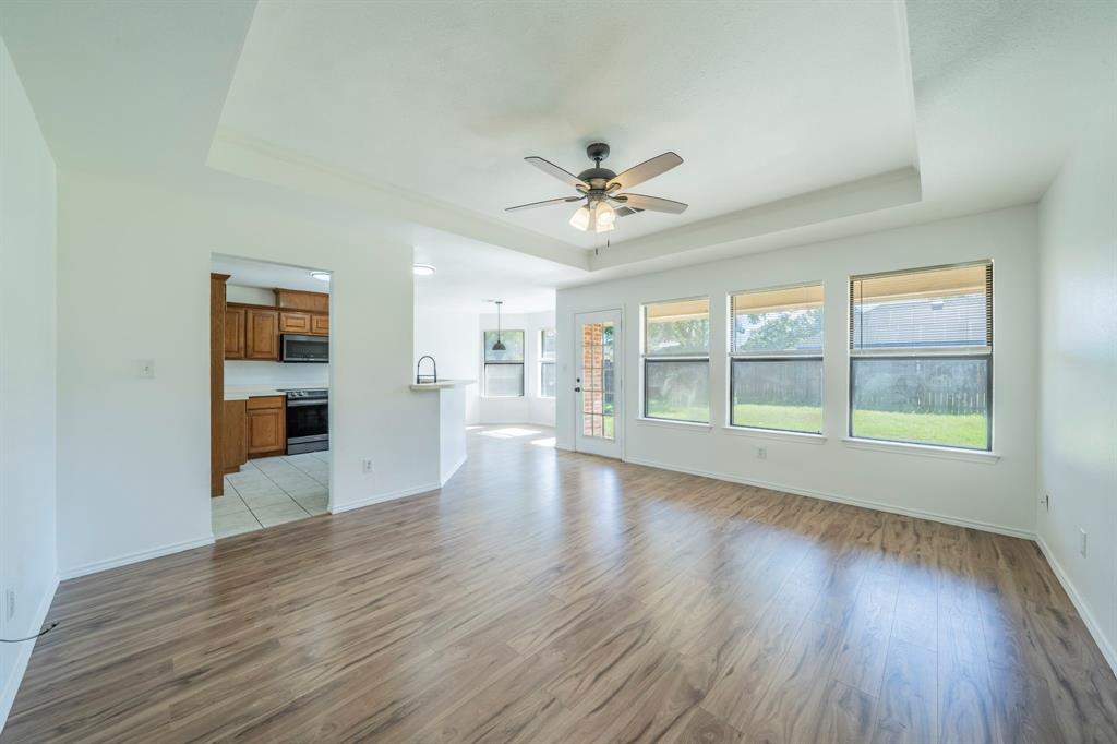 1507 Sunflower Lane